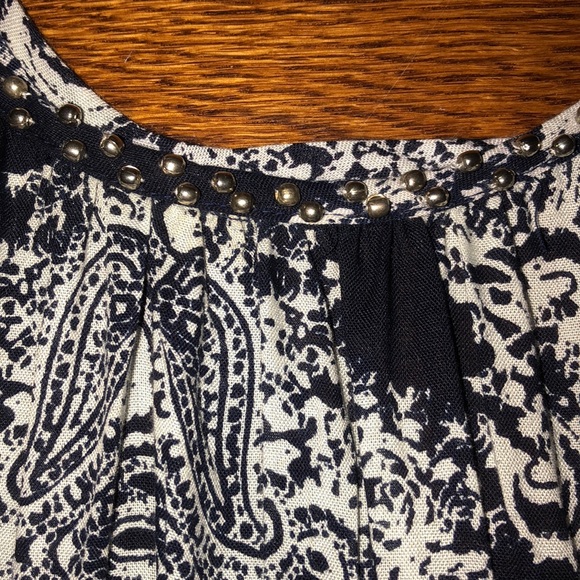 Blue and white patterned dress size extra small - Picture 5 of 8